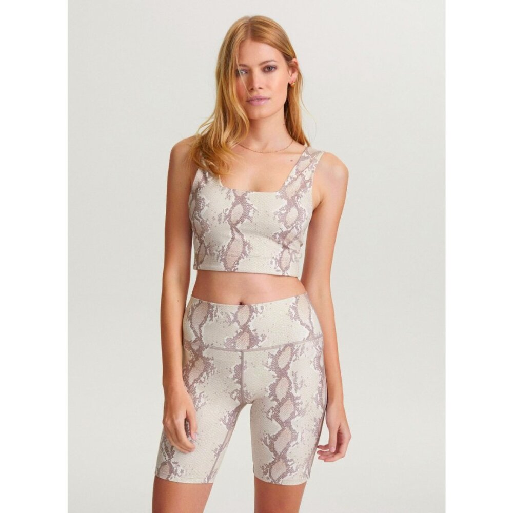 NWT Varley Albury Bike Shorts in Champagne Snake